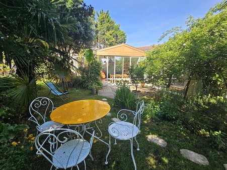 Vente Maison de caractère haut de gamme Poitou-Charentes 599 900 €