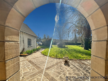 Vente Maison de caractère haut de gamme Jouars Pontchartrain 530 400 €
