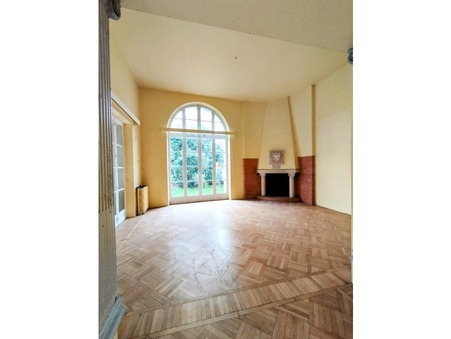 Vente        Immeuble  haut de gamme Centre 525 000 €