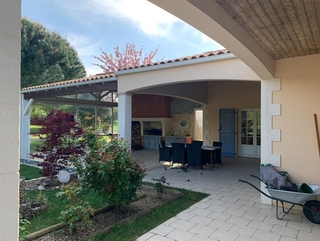 à vendre Maison d’exception Tonnay Charente 548 000 €