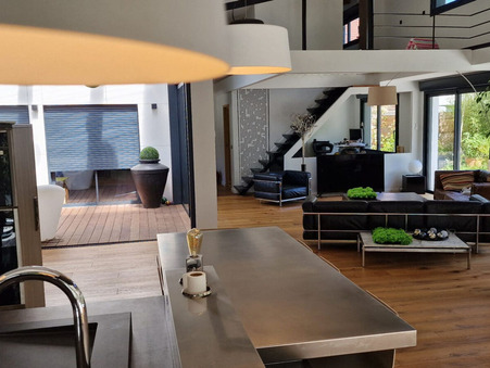 Maison de prestige Jurancon 644 000 €