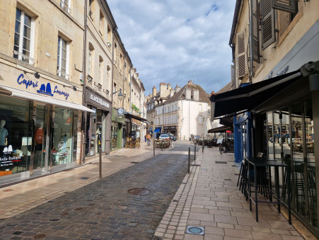 à vendre  de prestige Beaune 542 000 €