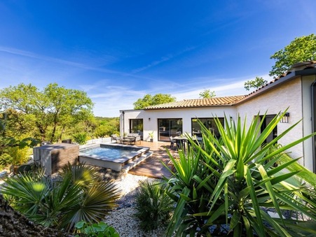 Maison de prestige Aubais 590 000 €