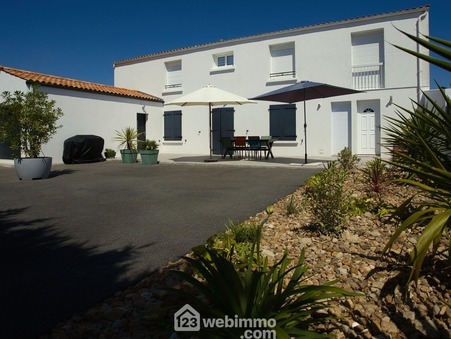 Vente Villa haut de gamme Charente maritime 796 600 €
