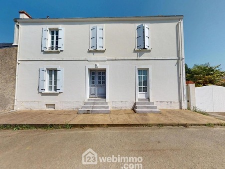 Vente Maison de caractère haut de gamme Vendée 565 600 €