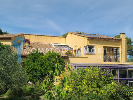 Maison de luxe Nîmes 1 140 000 €