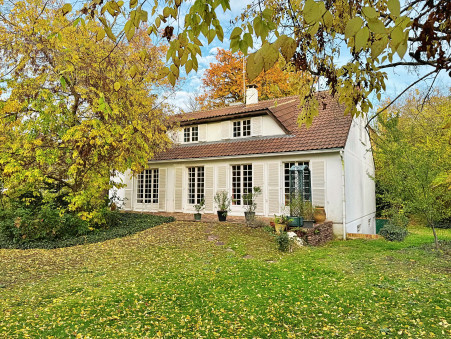 Maison de prestige Le vesinet 988 000 €