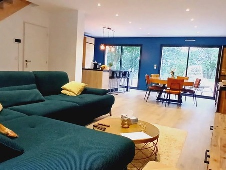 Maison de luxe Plaisir 656 000 €