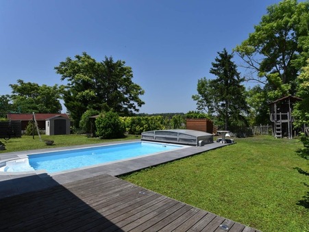 Achat        Appartement de luxe Auvergne 634 000 €