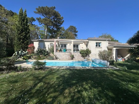 Vente Villa haut de gamme Les Mathes 545 000 €