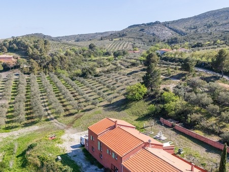         Villa  Languedoc-Roussillon 829 000 €