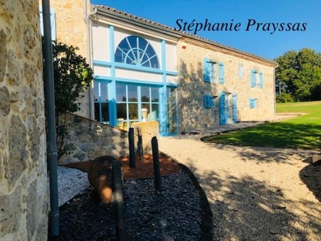 Vente 0  Agen 780 000 €