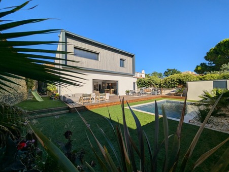 à vendre        Villa haut standing Languedoc-Roussillon 645 000 €