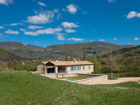 à vendre Bâtisse de luxe Drôme 748 000 €