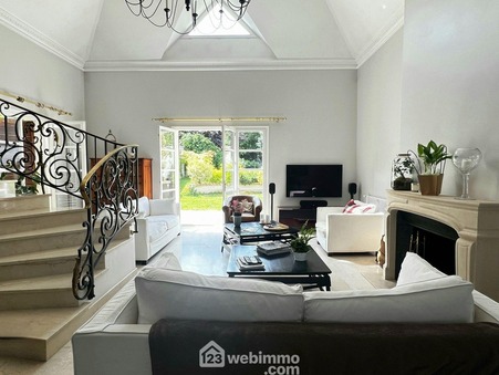 à vendre Maison/villa de qualité Val de marne 949 000 €