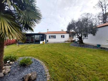 à vendre 0 de prestige Vendée 528 870 €