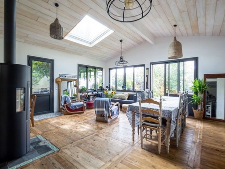 à vendre Maison haut de gamme Mérignac 825 000 €